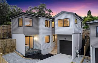 24C Zingaro Place, Massey