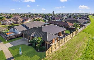64 Arabian Drive, Papamoa
