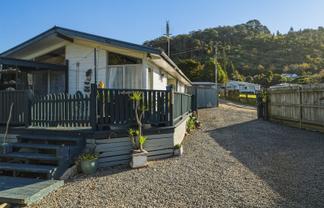12A Gordon Road, Western Heights