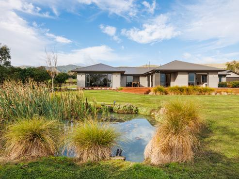 67 Albert Road, Tokomaru