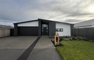 8 Dynes Road, Rolleston