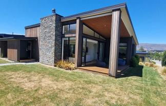 22 Matipo Street, Wanaka