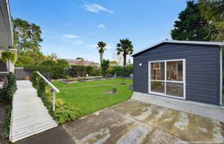 25 Riverbank Road, Okoia