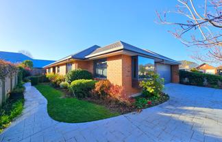 3a Livingstone Road, Springlands