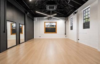 Boutique Office in Catalina Bay