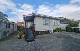 12A Grantham Road, Papatoetoe