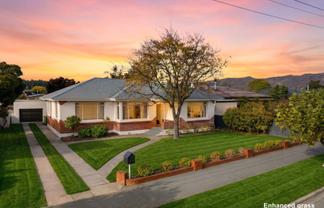105 Centennial Avenue, Alexandra
