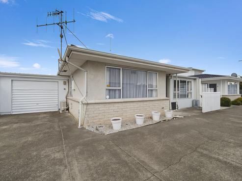 2/11 Chester Street, Taradale