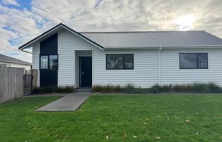 51 Marumaru Street, Marton