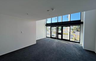 13F/30 Westward Ho Road, Glen Eden