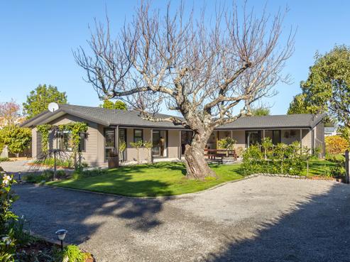 32A Mcmaster Street, Greytown