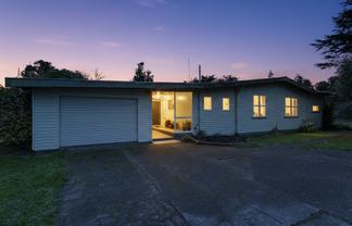 3122 Highway 50, Takapau