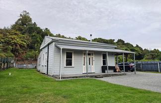 3 Simpson Street, Ross