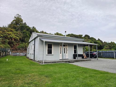 3 Simpson Street, Ross