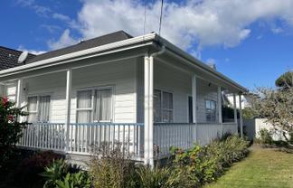 83 Queen Street, Northcote Point