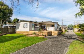 23 Karaka Road, Beachlands