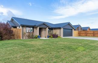 7 Ashdale Way, Levin
