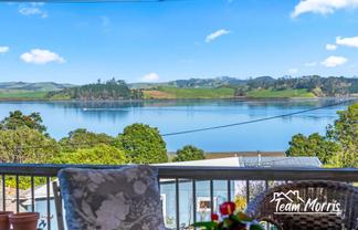 10 Oxford Street, Whakapirau