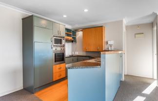3F/118 Gladstone Road, Parnell