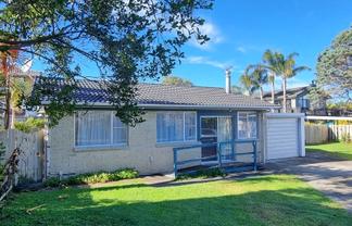 1/576A Weymouth Road, Weymouth