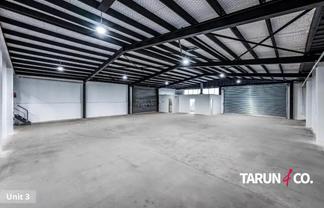 Hard to Find Industrial Unit with Exclusive Yard