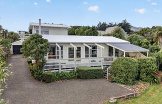 9 James Drive, Diamond Harbour
