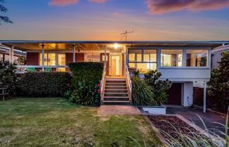 247 One Tree Point Road, One Tree Point