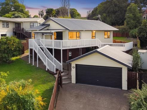12 Flamingo Court, Goodwood Heights