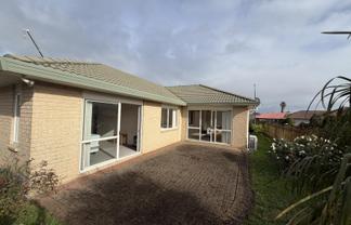 15A Tolben Place, Golflands