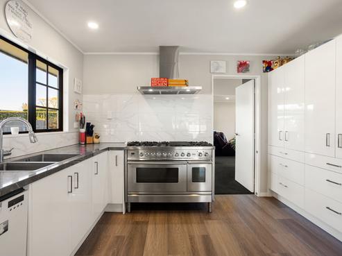 64 Athlone Drive, Cambridge