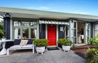 16A Laurence Street, Manly