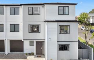 7 Waite Avenue, Mount Albert