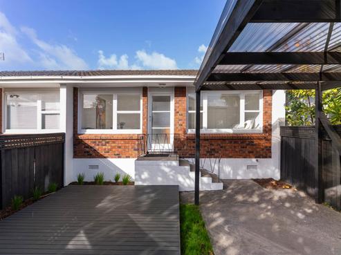 8/27 Nikau Street, New Lynn
