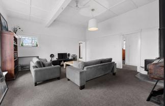 802 New North Road, Mount Albert