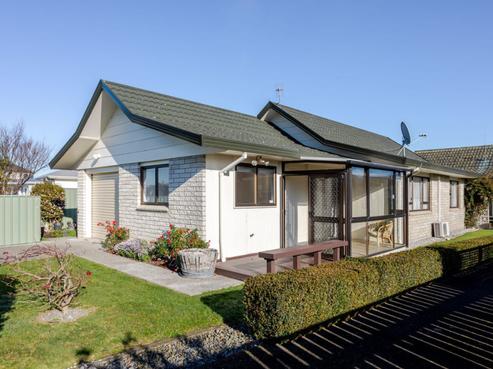 14 George Street, Dannevirke