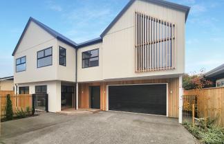 C/8 Maire Street, Woburn