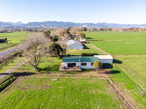 2080 State Highway 25, Turua
