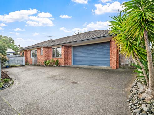 12 Mably Court, Stanmore Bay