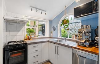 357 Adelaide Road, Newtown
