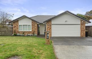 4 Rowling Place, Leamington