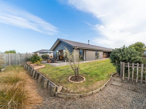 26 Poplar Grove, Feilding