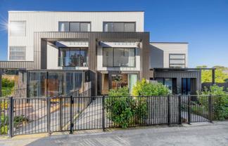 387D Ellerslie-Panmure Highway, Mount Wellington