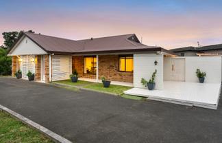 40 Luckens Road, West Harbour