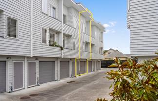 10/6 Islington Avenue, New Lynn