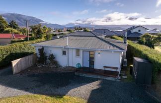 51A Matai Street, Te Anau