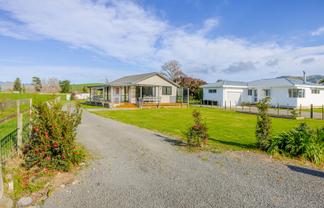 14 Beach Road, Porangahau