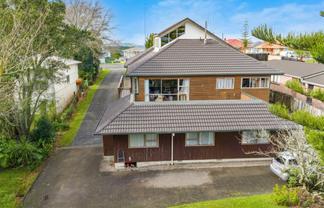 4196 Great North Road, Glendene