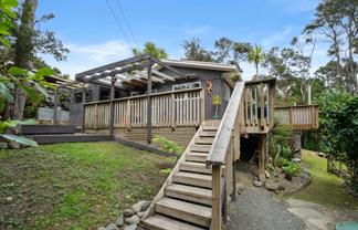 190A Howard Road, Orere Point