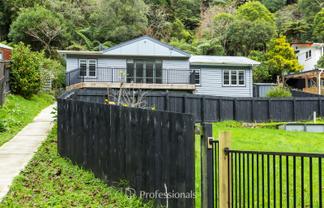 114 Pinehaven Road, Pinehaven
