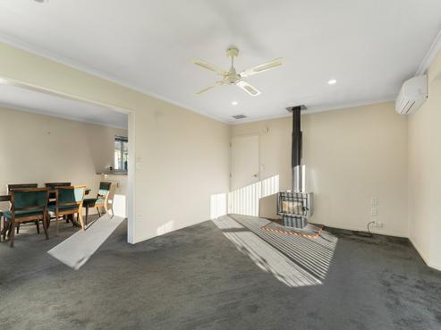 40 Maple Crescent, Richmond
